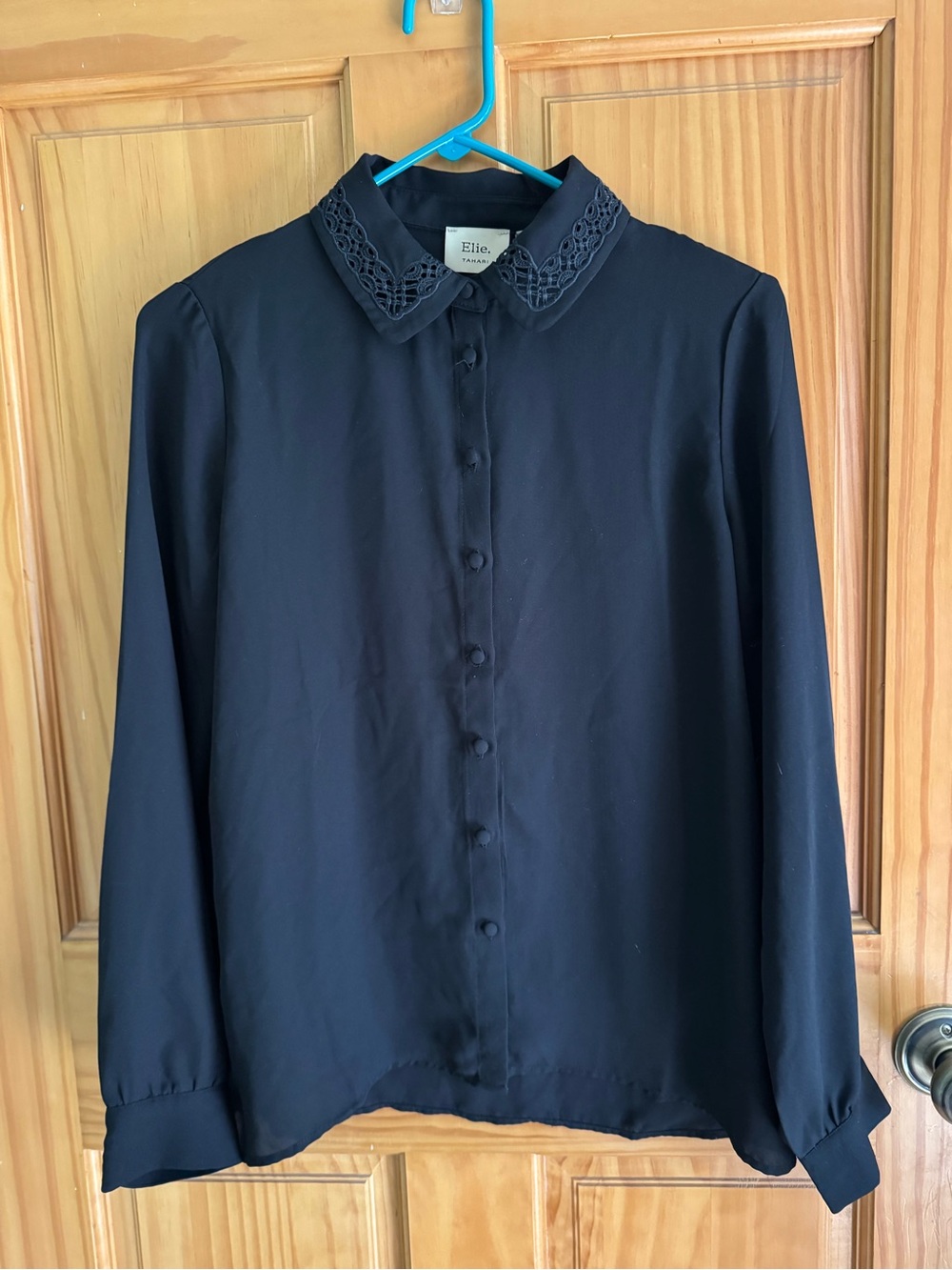 Elie Tahari Black Button Up with Detailed collar size small